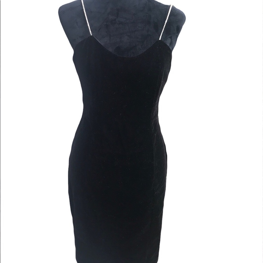 Scarlett Nite Black Velvet Dress